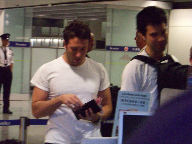 Hong Kong Airport, 2007