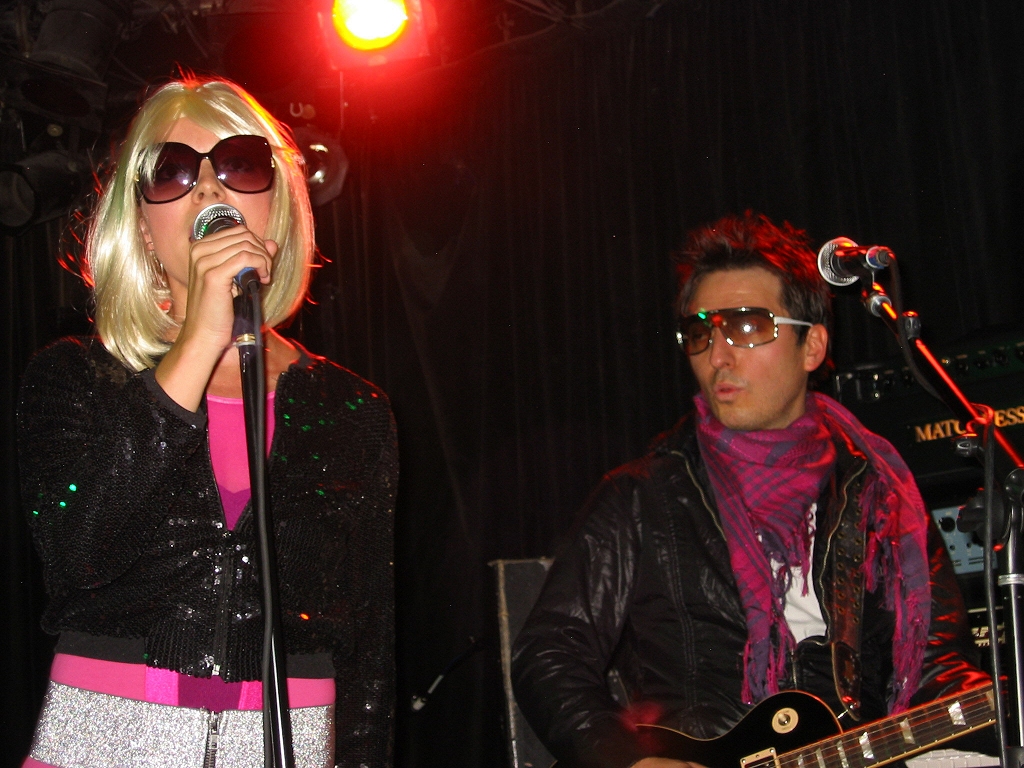 The Viper Room, LA - Oct 08, 2009  